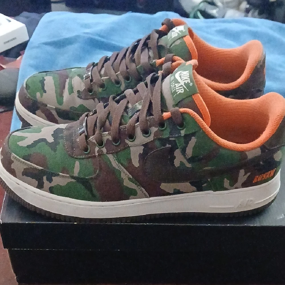 Nike Camo Air Force 1 Sneakers - Green/Brown/Orange - Picture 2 of 8